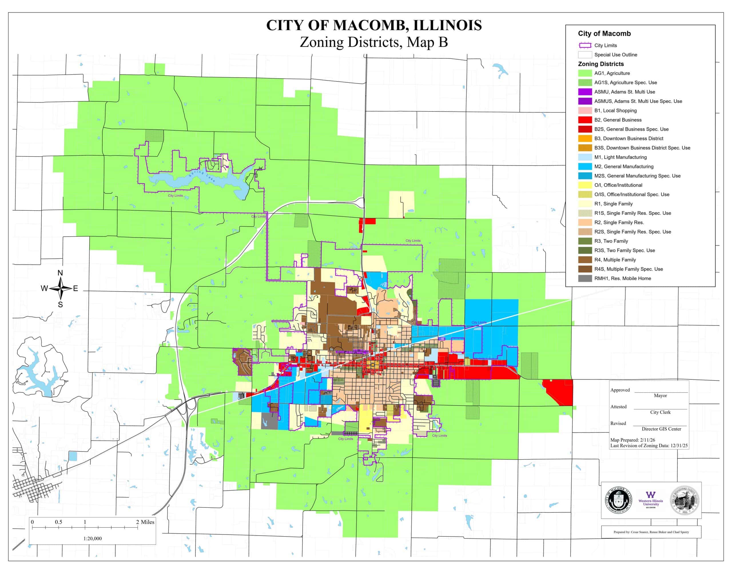 Map of Macomb, Illinois showing zoning districts in various colors. Key at upper right identifies zones such as residential, commercial, industrial, and agricultural. Streets, railroads, and city boundaries are also marked.